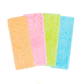 Quatre dissolvettes lavables colorées en orange, rose, vert et bleu, idéales pour enlever le vernis de manière écologique.